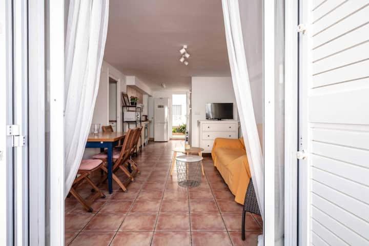 Super Apartamento A Un Paso Del Mar Oliva Dış mekan fotoğraf
